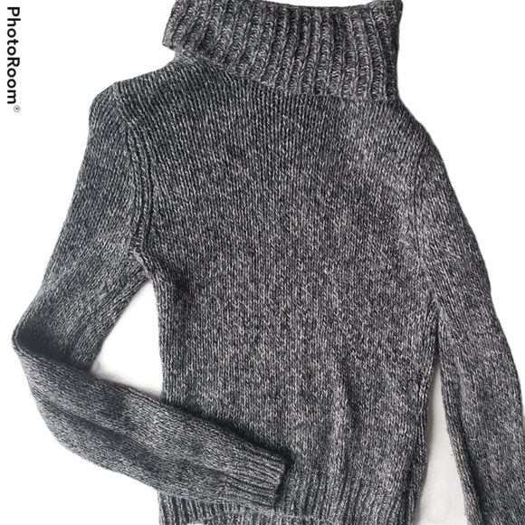 🍁SO... GSJC GRAY COWL NECK SWEATER - Picture 2 of 4